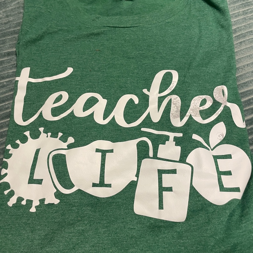 ✨✏️Calling ALL Teachers🎒✨ XL- Teacher T-Shirt Bundle *Its Back to School Time✨ - Picture 8 of 9